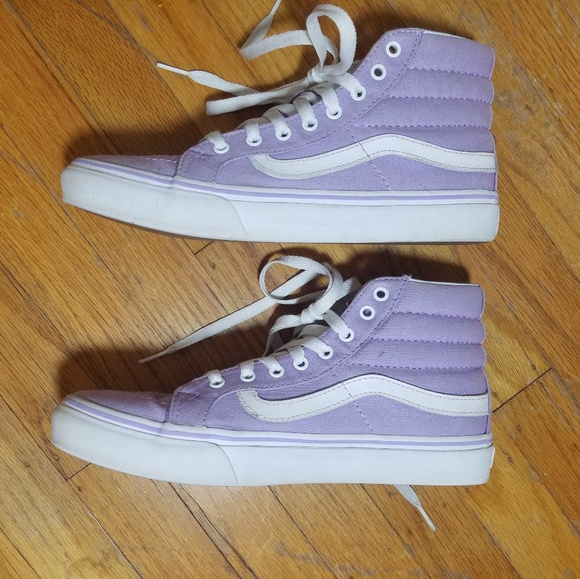 🤩Sold🤩Vans Womens high top sneaker-worn once - Picture 2 of 6